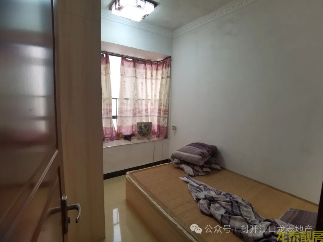 和富花园 南向三房靓楼靓层 首付8万