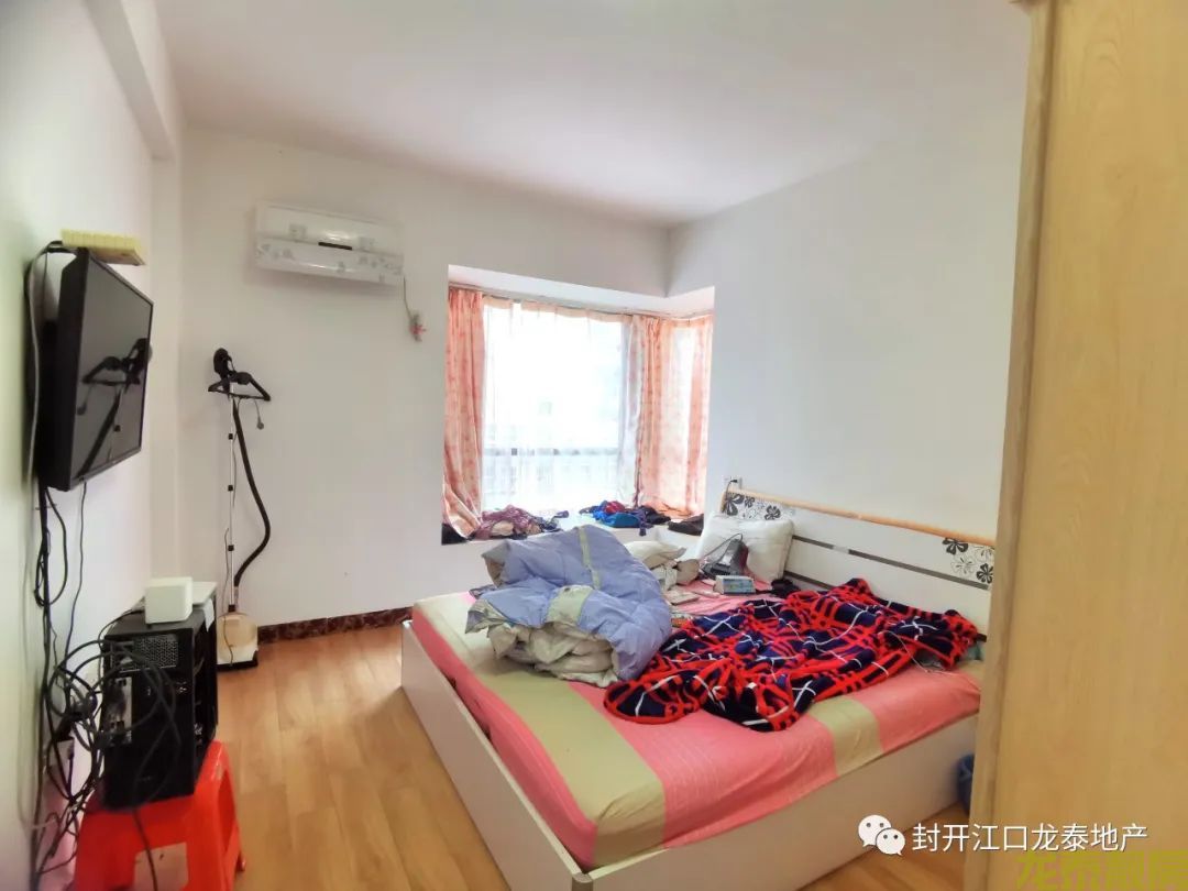 香槟一号 送130方大平台 空中大花园