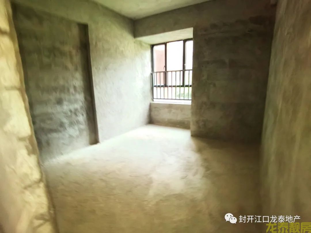 新收靓盘盛世莲花电梯2楼