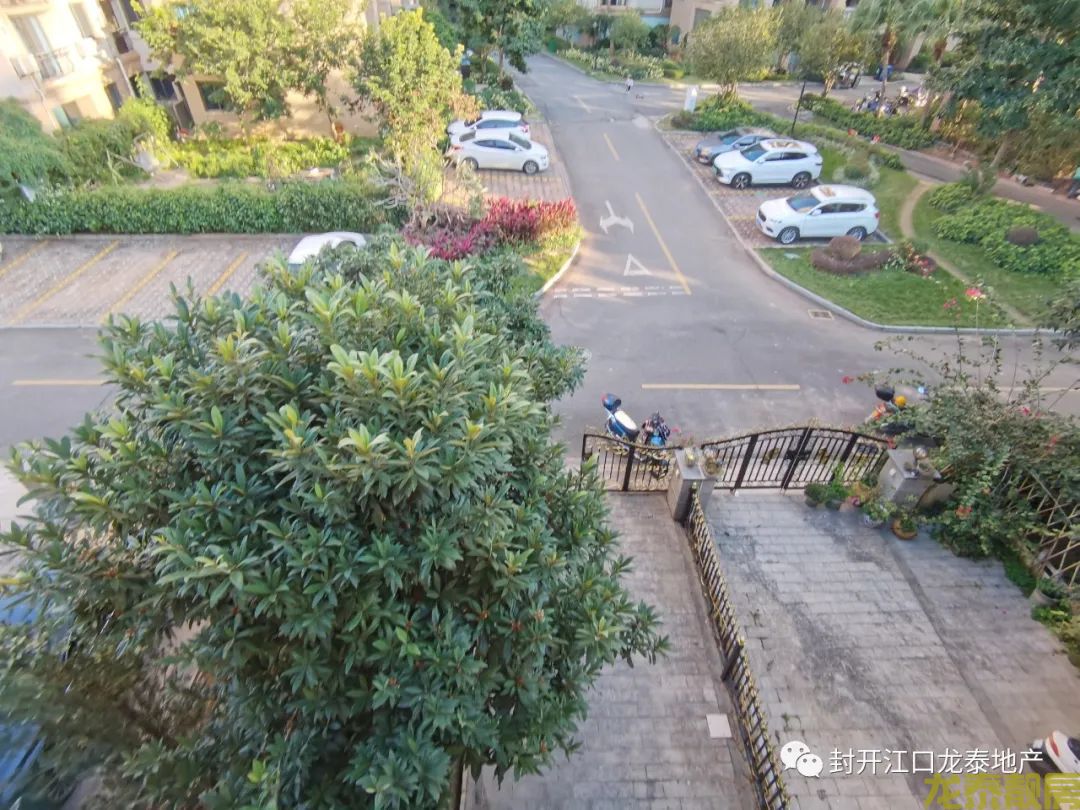 碧桂园靓别墅一栋 前后120平花园