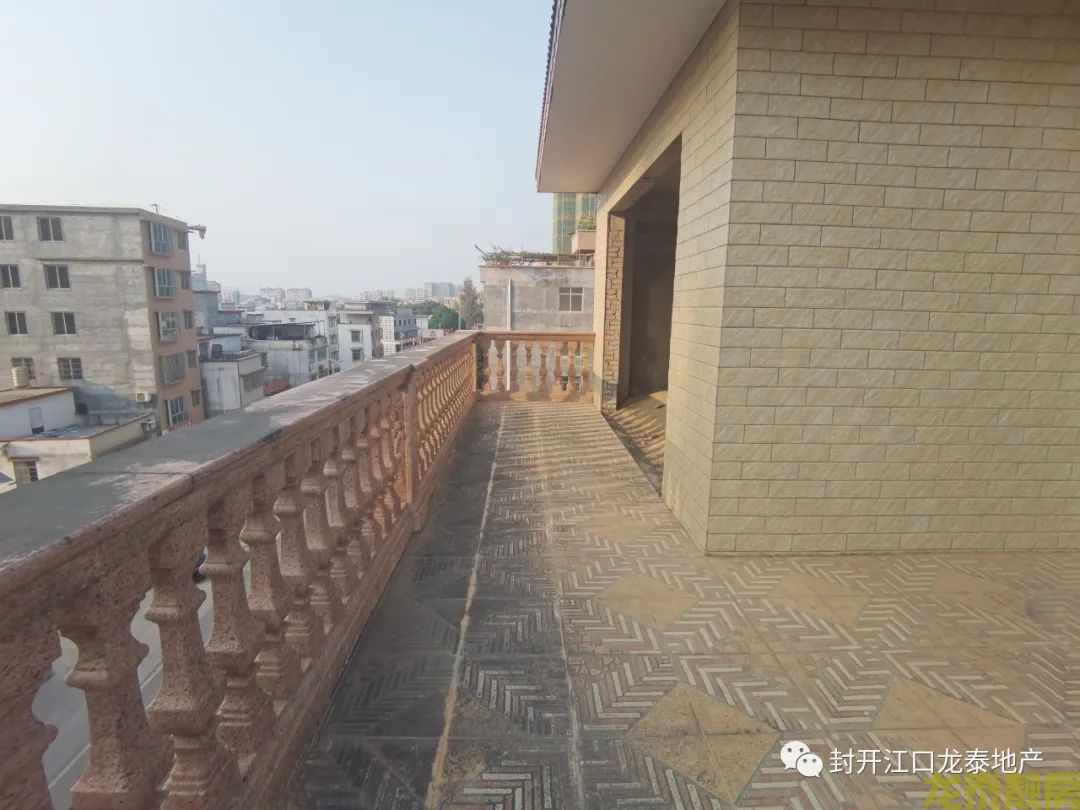 河南城区一线临街4层半自建房整栋出售