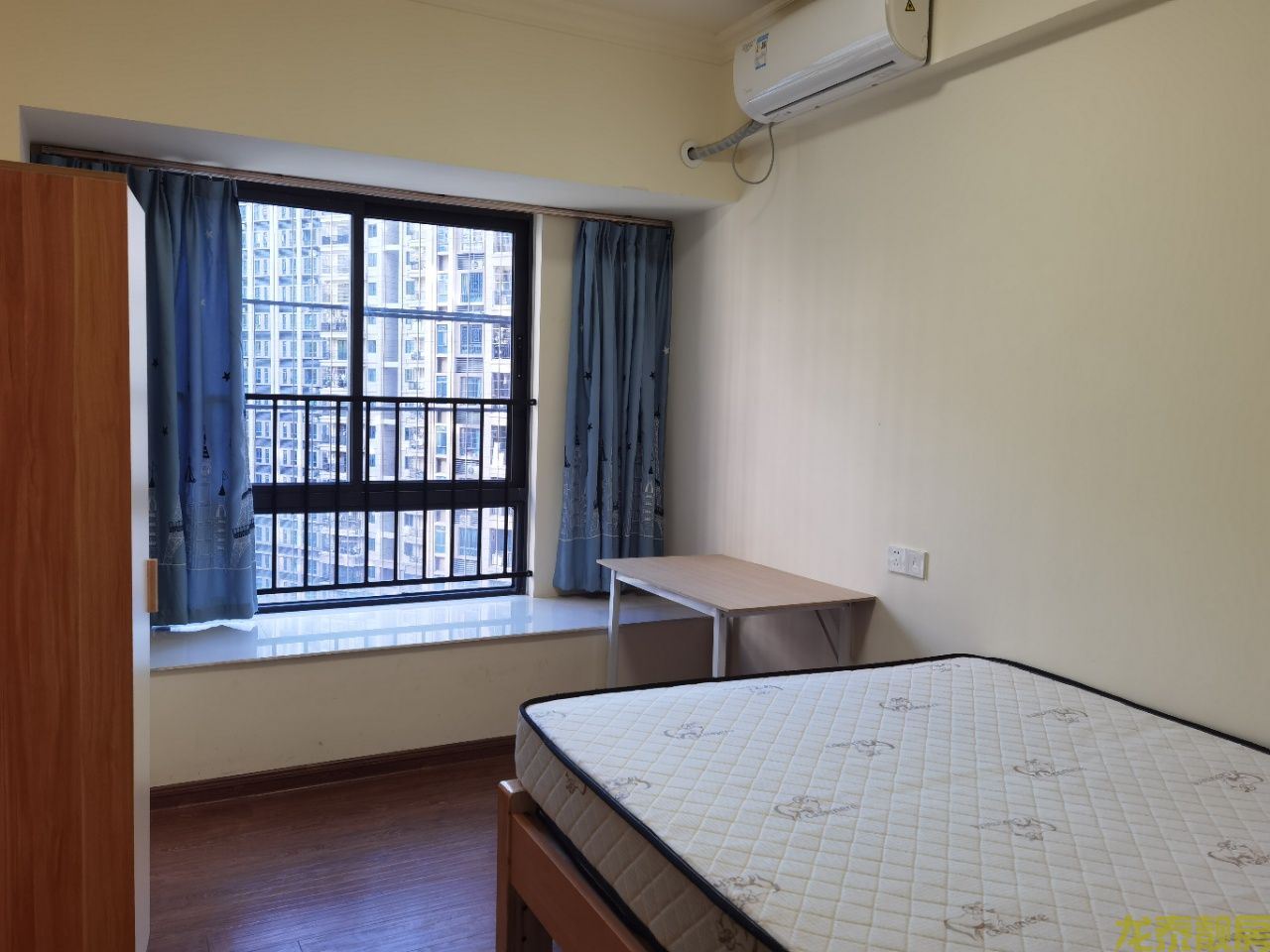 碧桂豪园 精装一梯一户四房