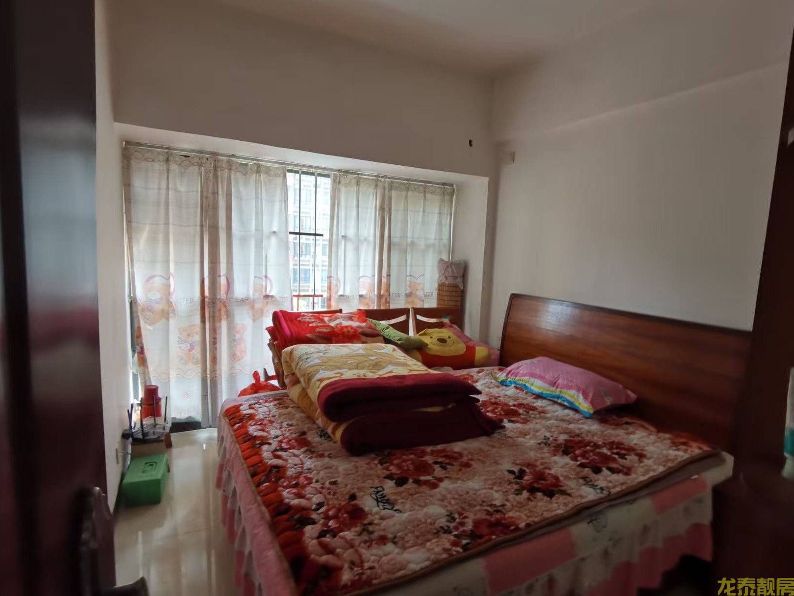 和富花园电梯南向三房户型