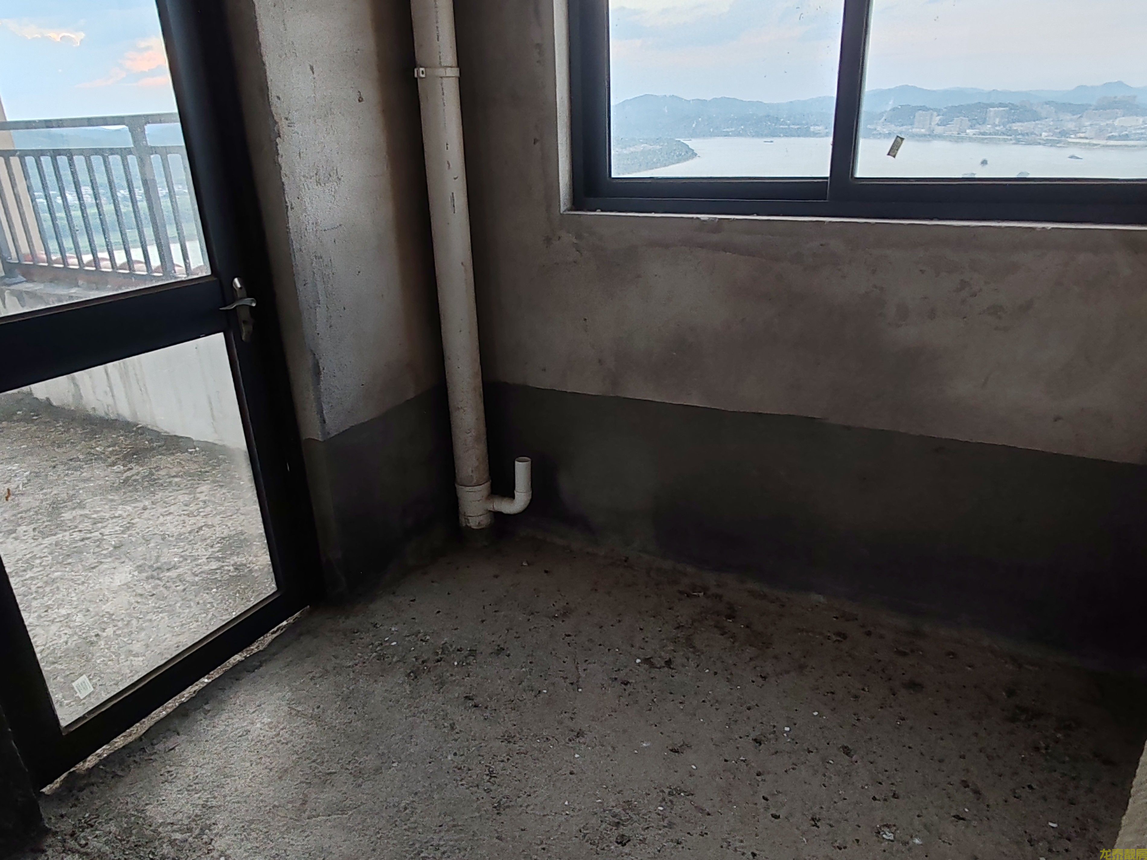 笋盘！江南城江景靓房