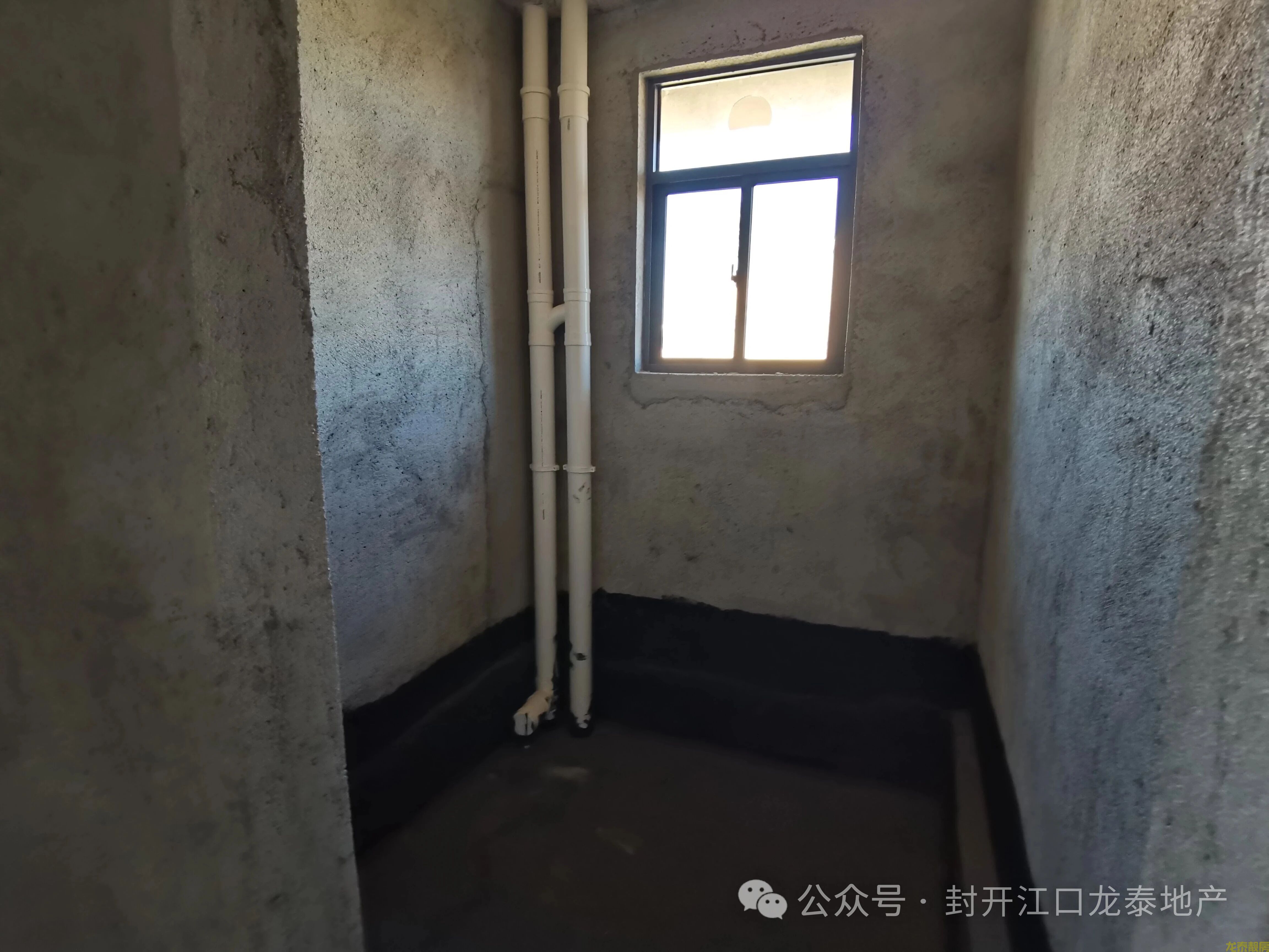 广信华府复式江景四房