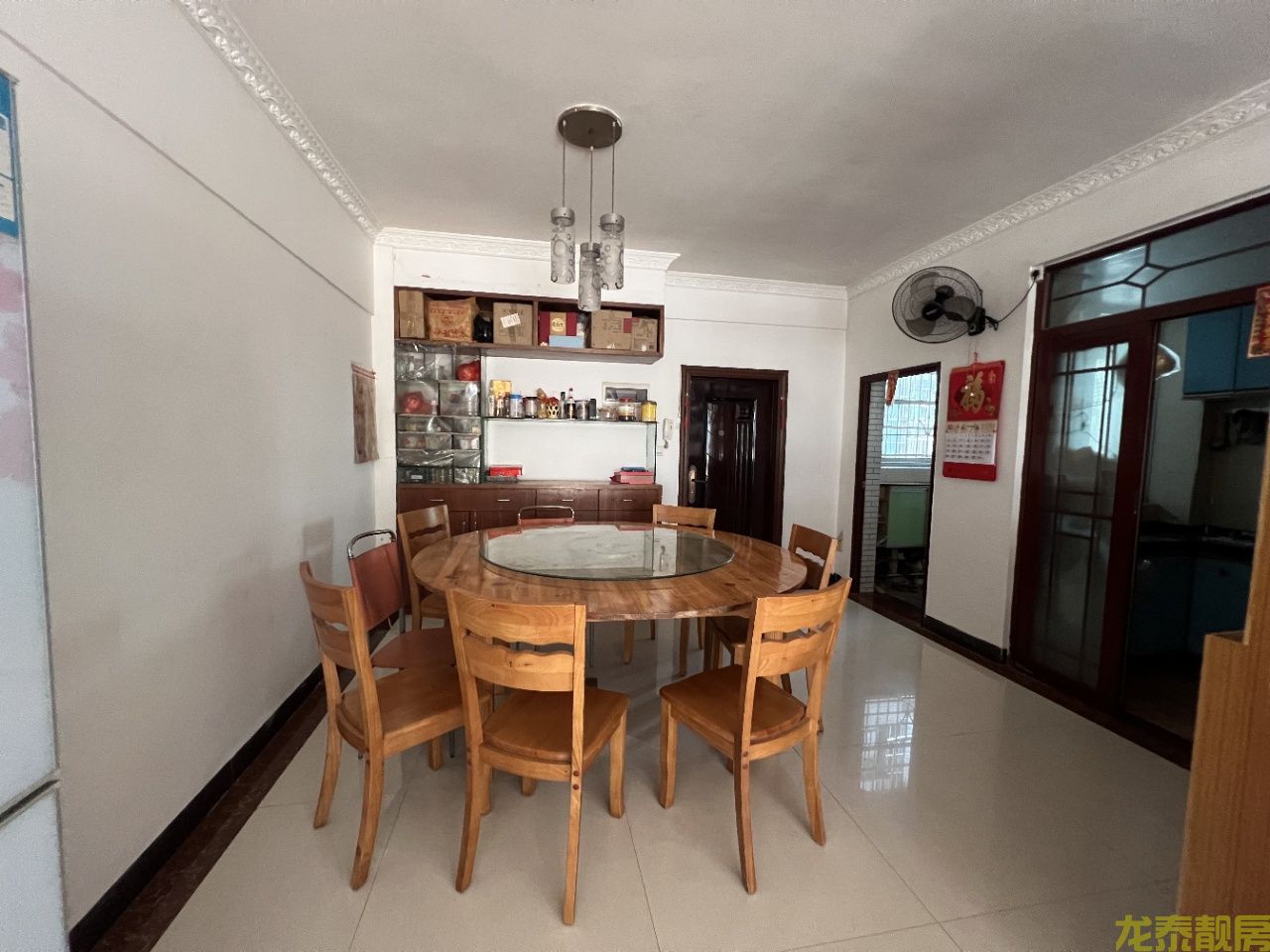 广信新城步梯黄金楼层送150平大露台